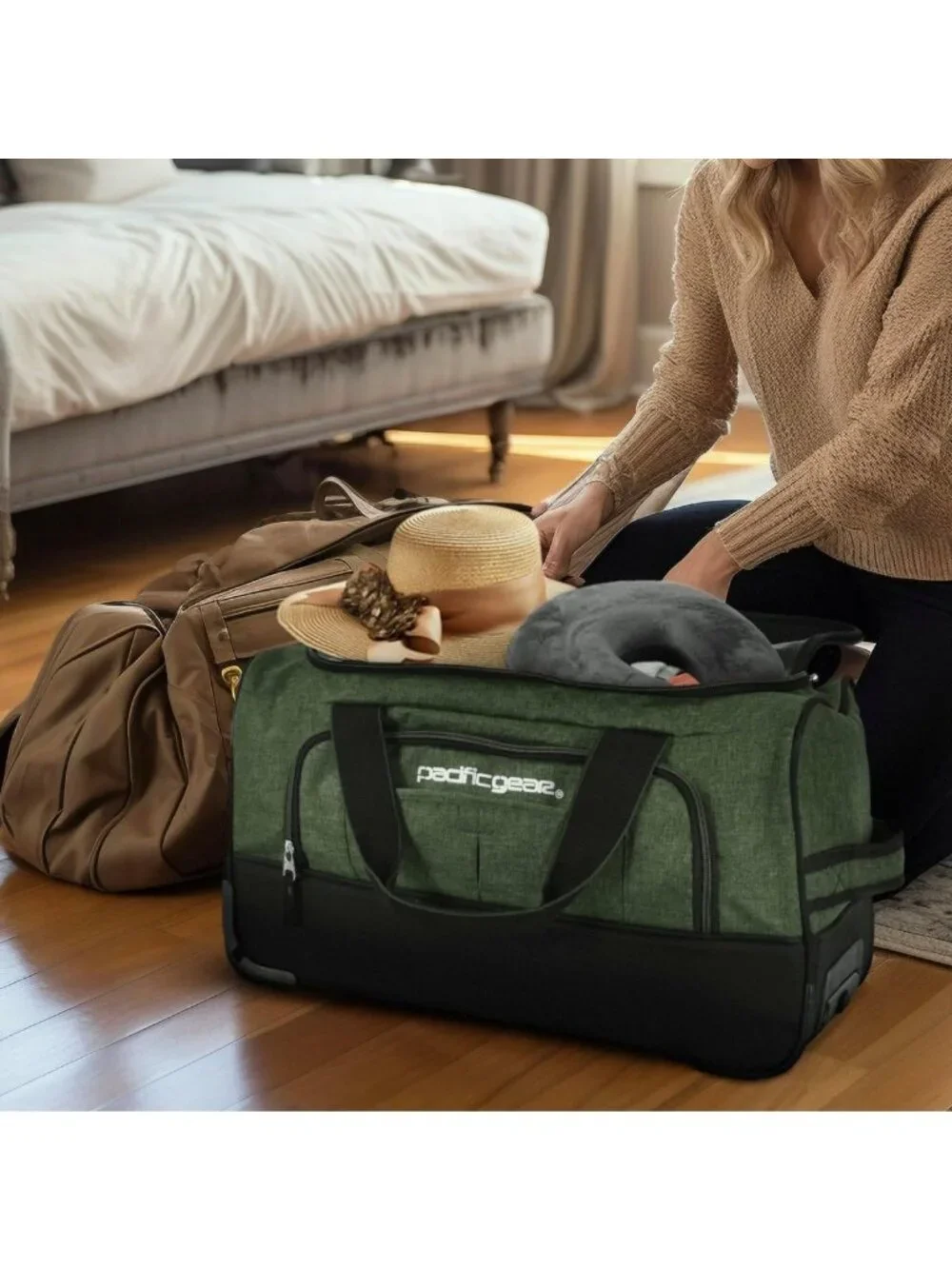 Durable Rolling Duffel Bag with Wheels - Spacious Travel Luggage for Easy Carry